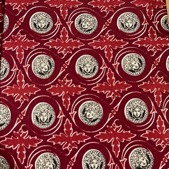 Red Versace Tie - Picture 2 of 5
